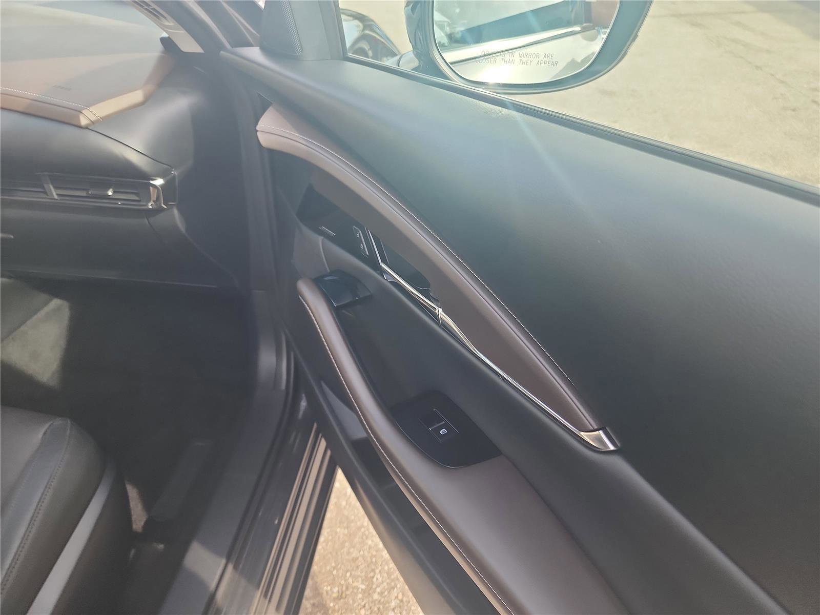 Used 2022 MAZDA CX-30 2.5 Turbo w/ Premium Package image 23