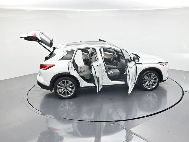 Used 2023 INFINITI QX50 Sensory AWD/4WD image 46