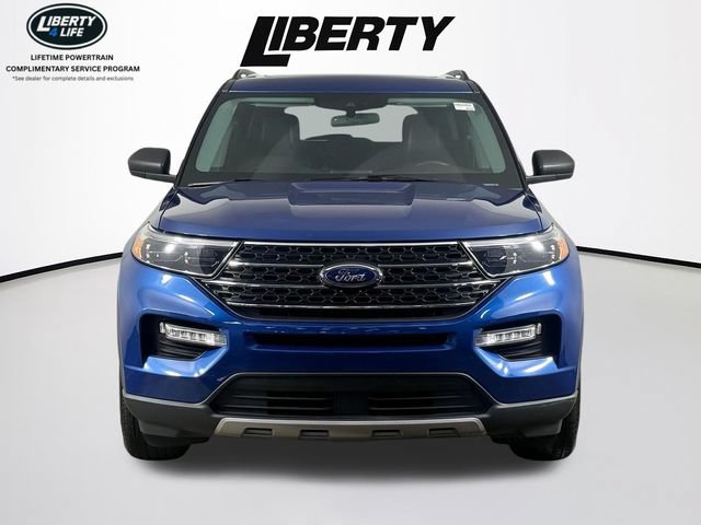 Certified 2022 Ford Explorer XLT w/ Equipment Group 202A AWD/4WD image 9