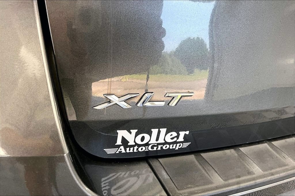 Certified 2020 Ford Explorer XLT w/ Equipment Group 202A AWD/4WD image 8