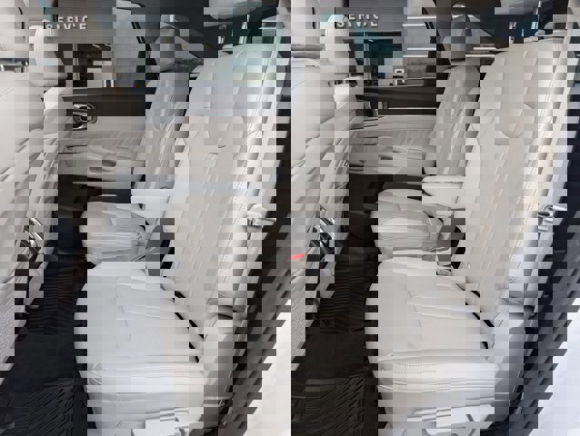 Used 2023 Kia Sorento SX image 28