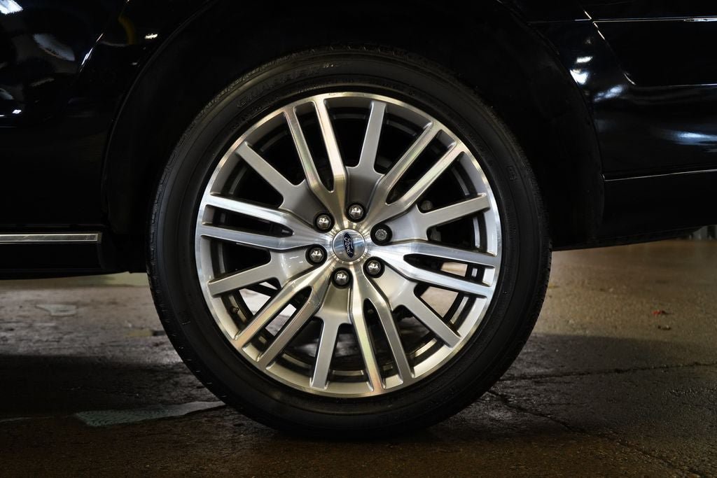 Certified 2023 Ford Expedition Platinum AWD/4WD image 32
