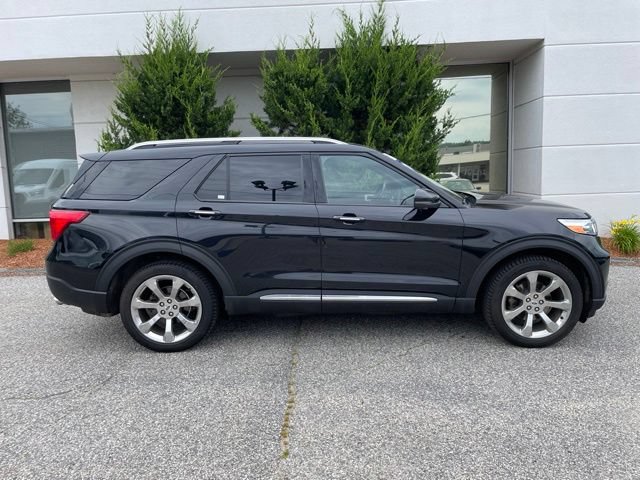 Certified 2020 Ford Explorer Platinum w/ Premium Technology Package AWD/4WD image 5