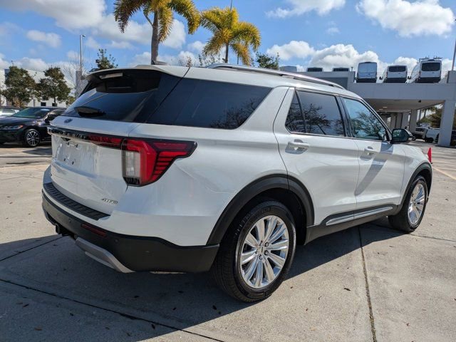 Certified 2025 Ford Explorer Platinum w/ LUX Leather Package AWD/4WD image 4