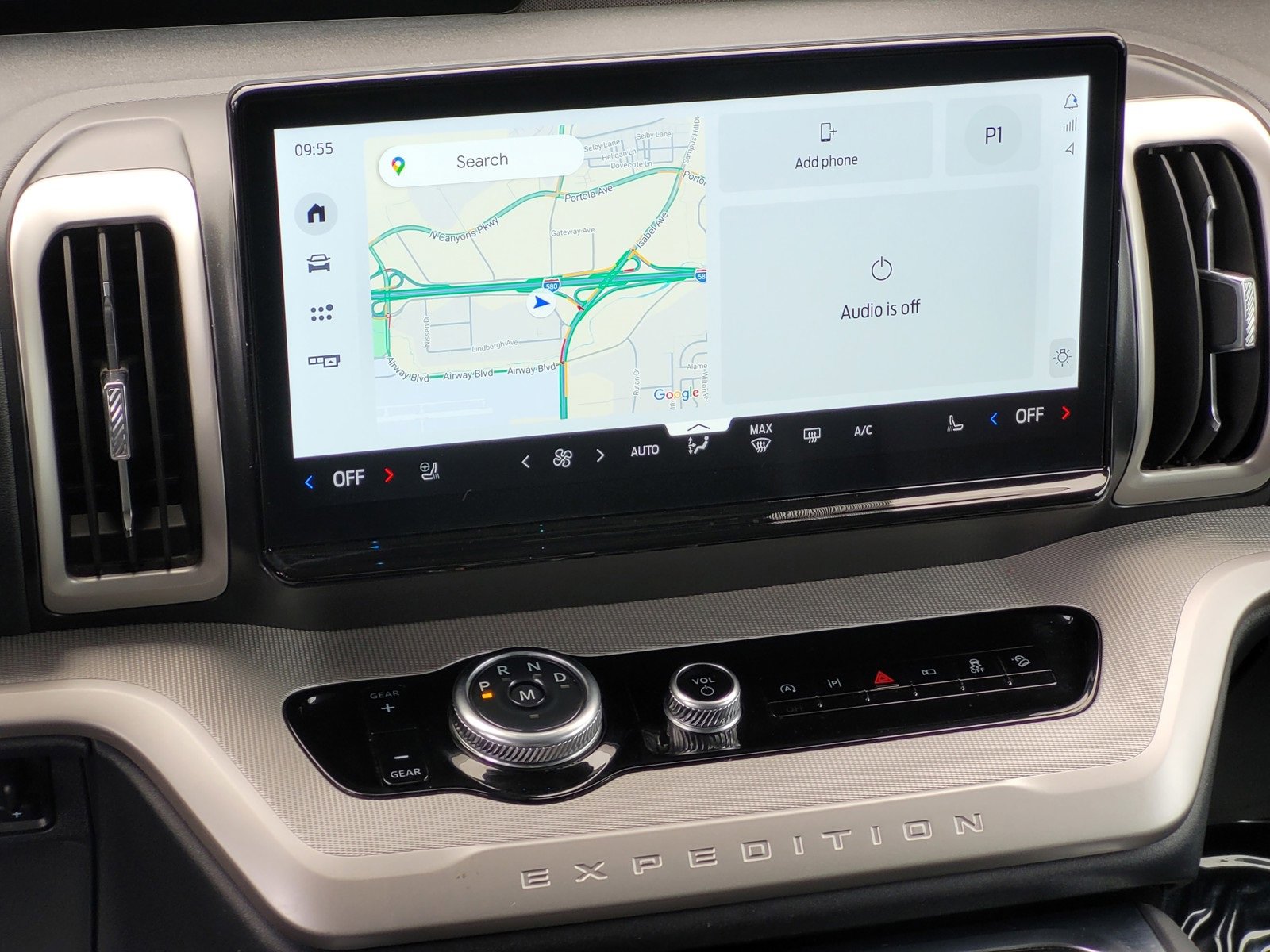 Certified 2025 Ford Expedition Active image 16