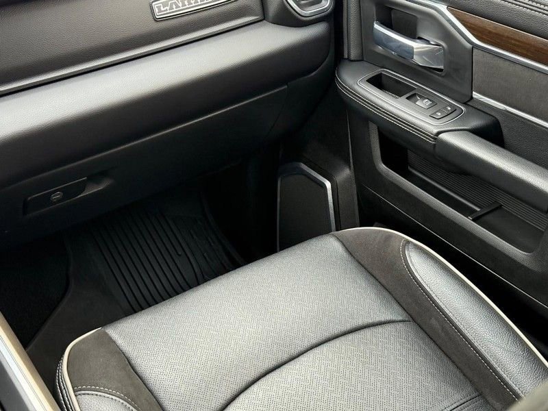 Used 2024 RAM 3500 Laramie image 13