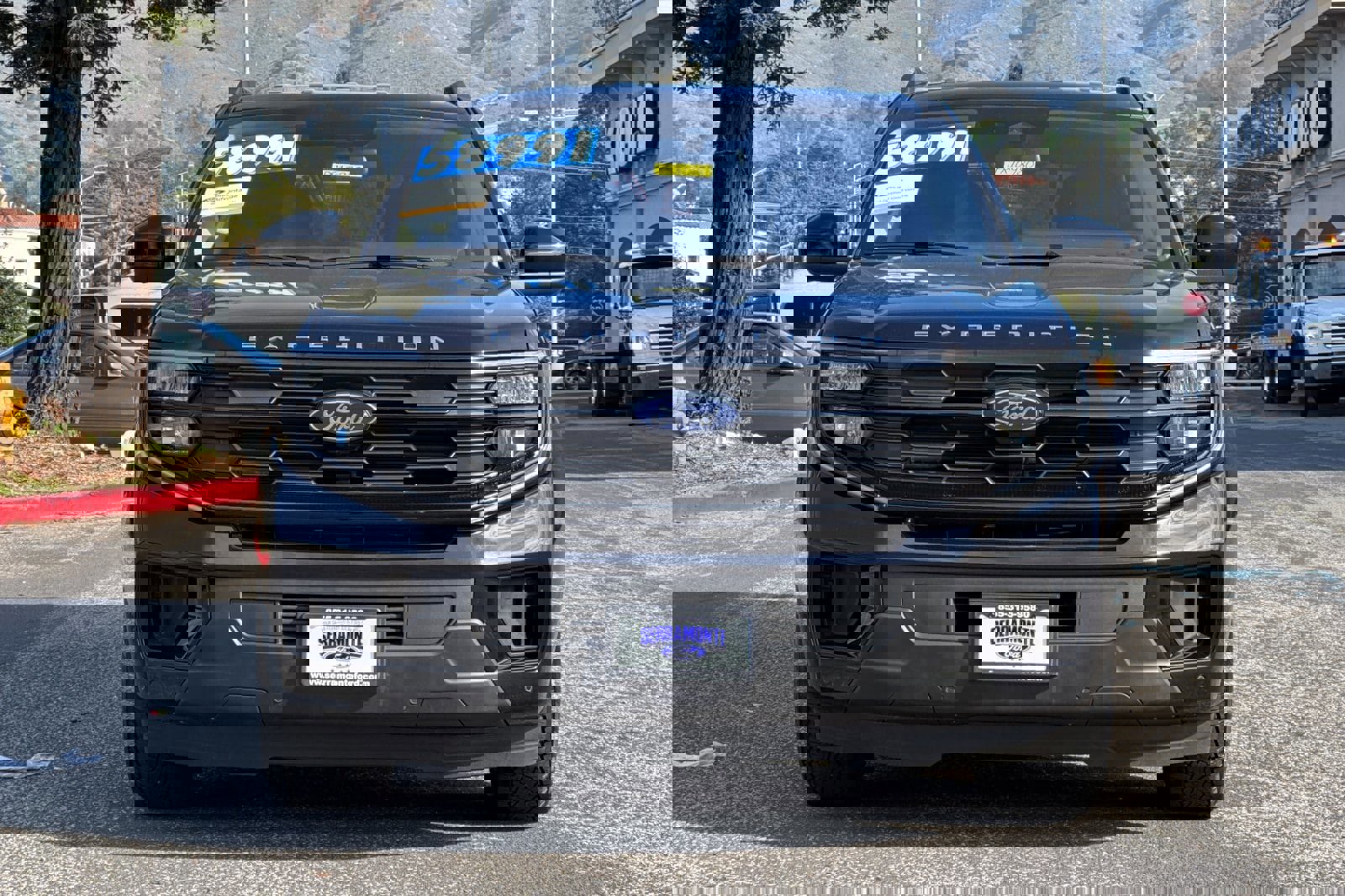 Certified 2025 Ford Expedition Active image 10