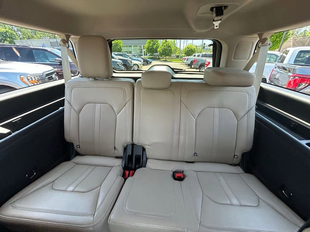 Certified 2022 Ford Expedition Max Limited AWD/4WD image 17