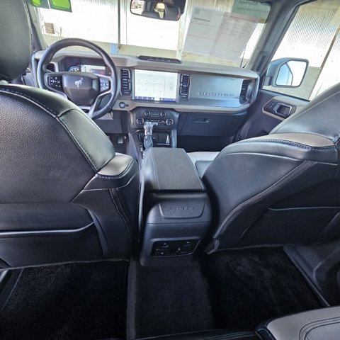 Certified 2024 Ford Bronco Wildtrak image 14