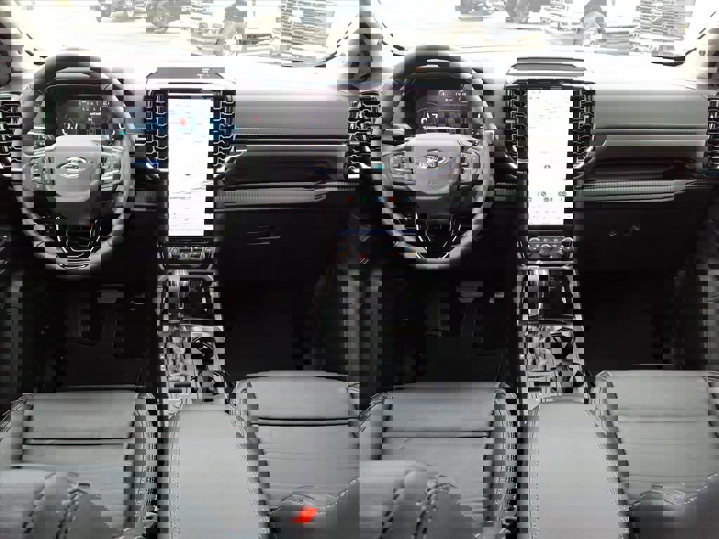 Certified 2025 Ford Ranger Lariat w/ Convenience Package image 18