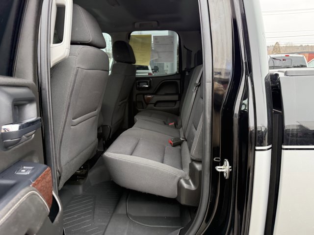 Used 2017 GMC Sierra 2500 SLE w/ HD SLE Preferred Plus Package image 12