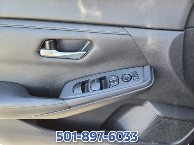 Used 2024 Nissan Sentra SV FWD image 29