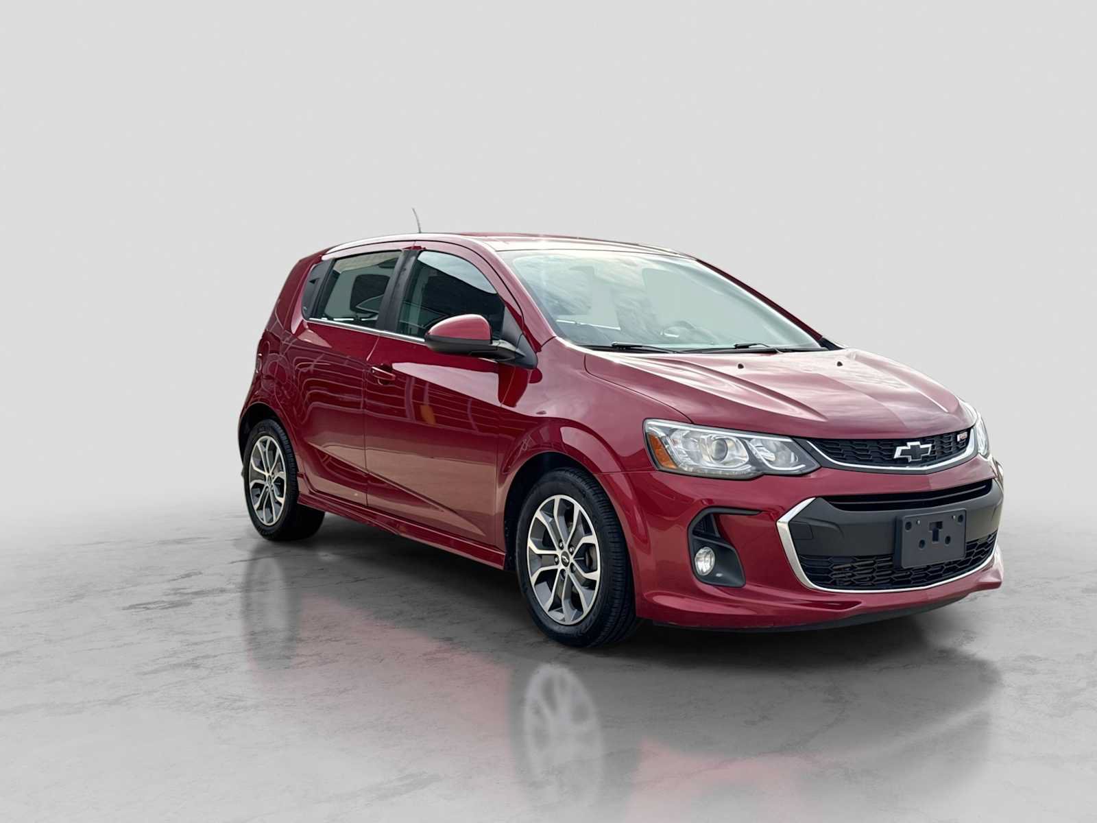 Used 2020 Chevrolet Sonic LT w/ Convenience Package FWD image 8