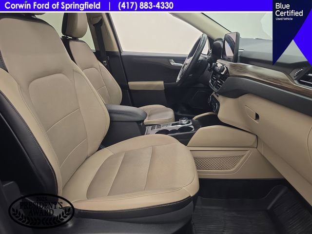 Certified 2020 Ford Escape Titanium image 9
