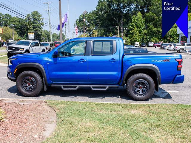 Used 2025 Nissan Frontier PRO-4X AWD/4WD image 3
