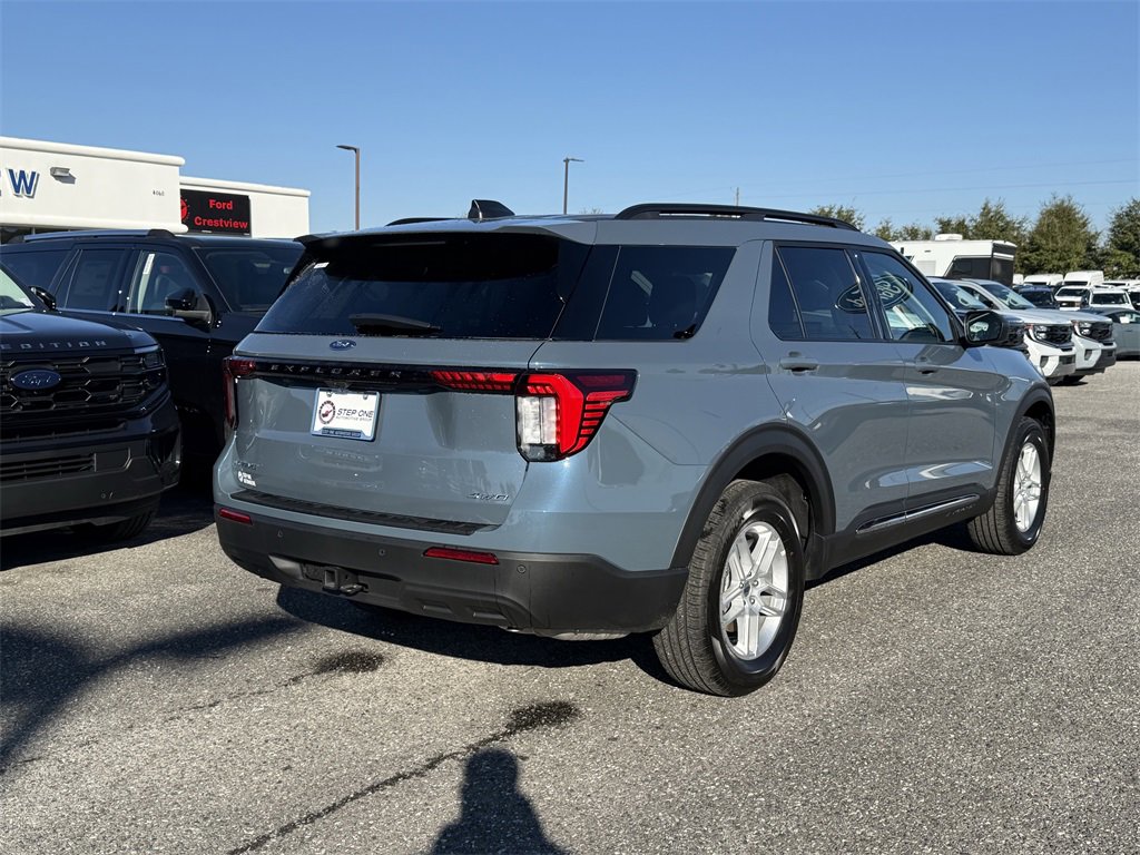 Certified 2025 Ford Explorer Active image 5