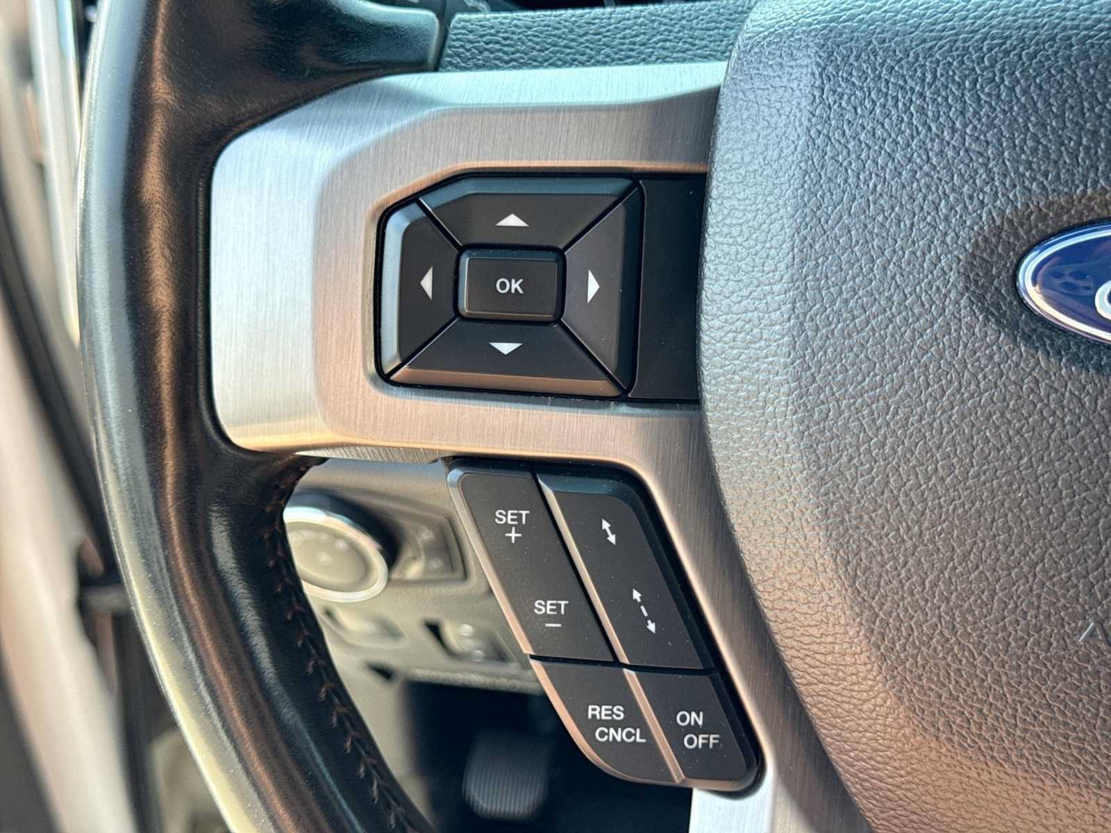 Certified 2020 Ford F250 Platinum AWD/4WD image 24