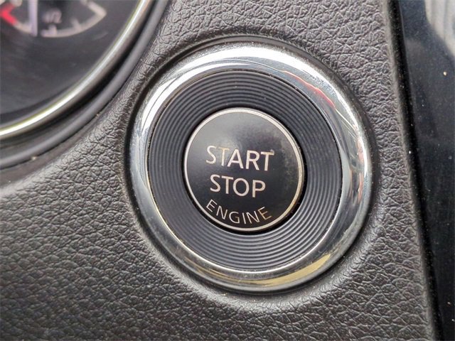 Used 2018 Nissan Rogue SL w/ Premium Package image 29