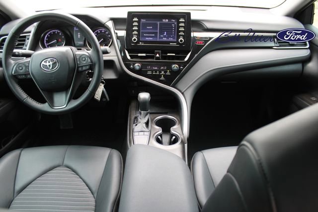 Used 2023 Toyota Camry SE FWD image 15