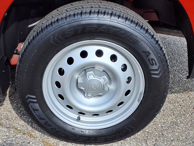 Certified 2024 Ford Maverick XL FWD image 27