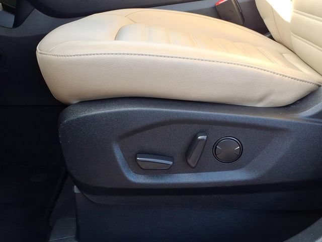 Certified 2023 Ford Edge SEL w/ Convenience Package AWD/4WD image 17