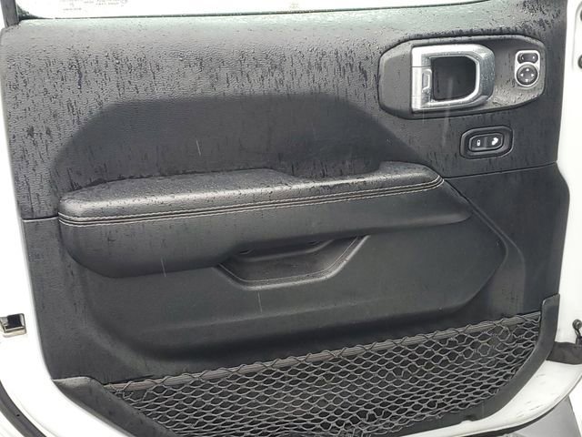 Used 2021 Jeep Wrangler Unlimited Sahara w/ Uconnect 4C Nav & Sound Group image 19