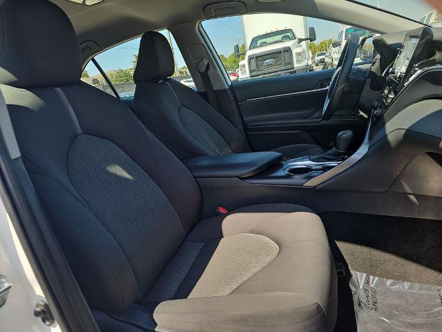 Used 2023 Toyota Camry LE w/ Convenience Package FWD image 10