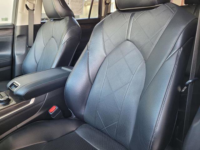 Used 2022 Toyota Highlander Platinum image 22