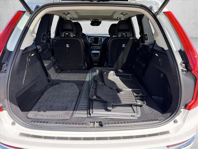 Used 2021 Volvo XC90 T6 Inscription w/ Protection Package Premier AWD/4WD image 6