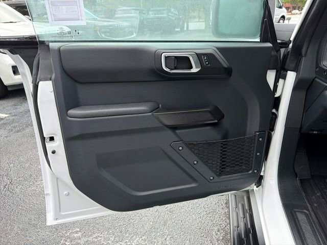 Certified 2025 Ford Bronco Outer Banks AWD/4WD image 13
