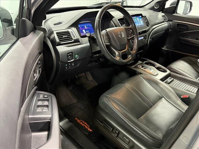 Used 2023 Honda Passport TrailSport image 10