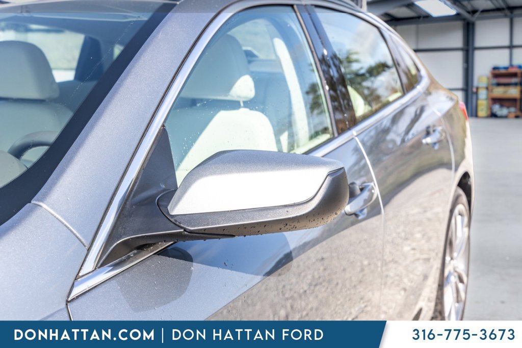 Used 2024 Chevrolet Malibu LT FWD image 32