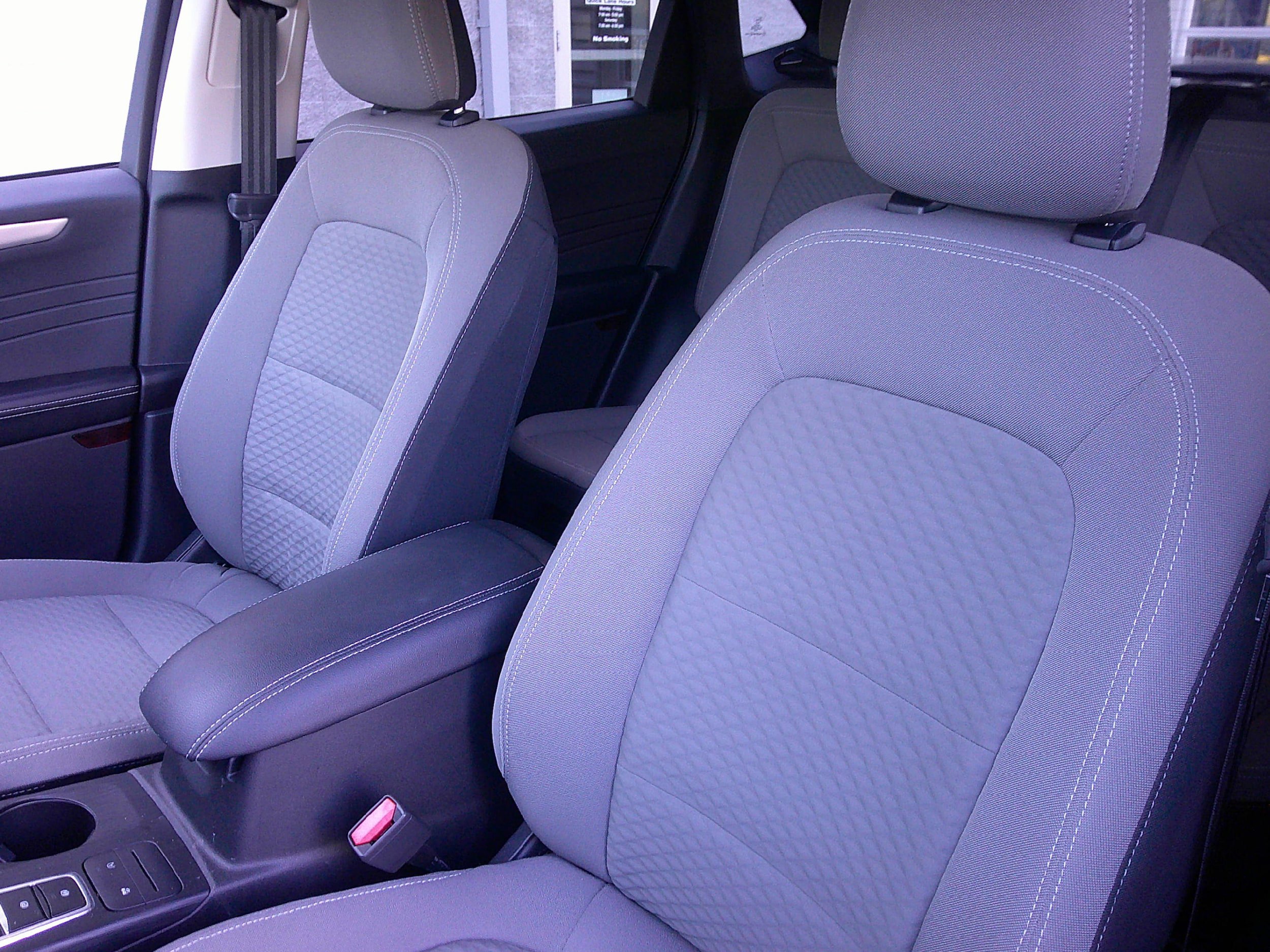 Certified 2022 Ford Escape SE w/ Convenience Package FWD image 7