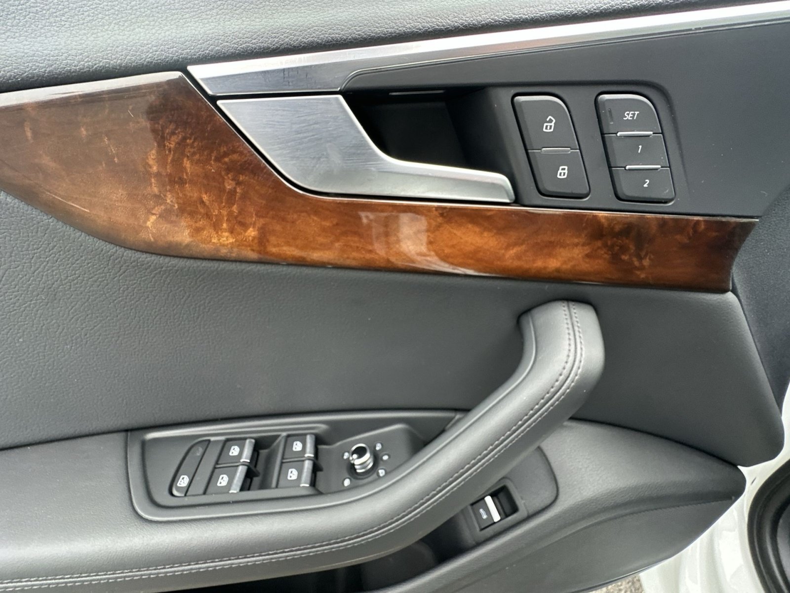 Used 2019 Audi A4 2.0T Premium Plus w/ Premium Plus Package FWD image 23