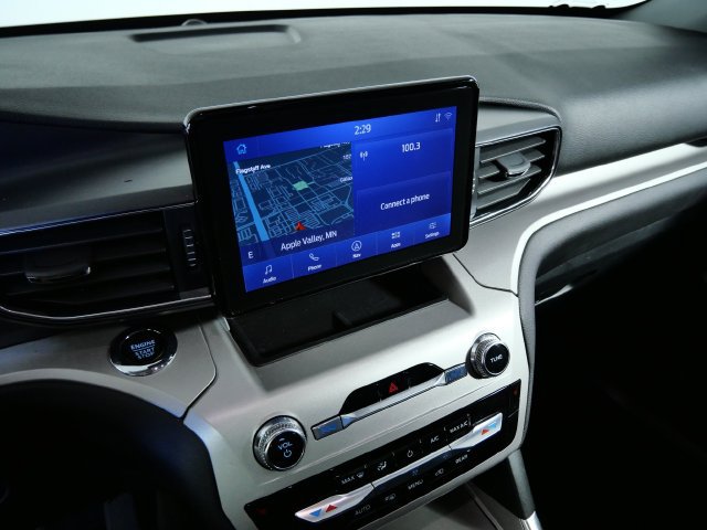 Certified 2023 Ford Explorer XLT w/ Equipment Group 202A AWD/4WD image 19