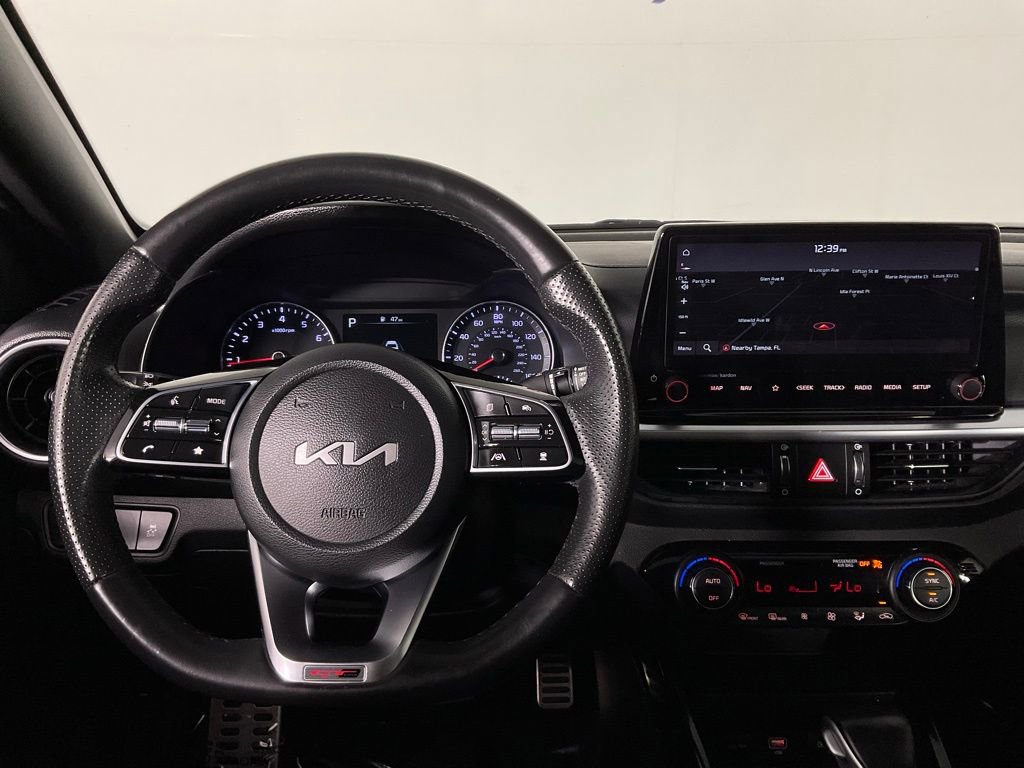 Used 2023 Kia Forte GT-Line w/ GT-Line Premium Package FWD image 17