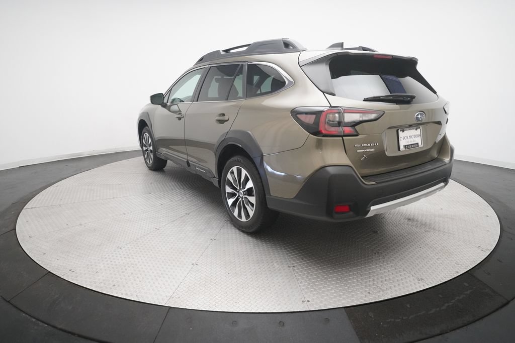 Used 2025 Subaru Outback Limited AWD/4WD image 37