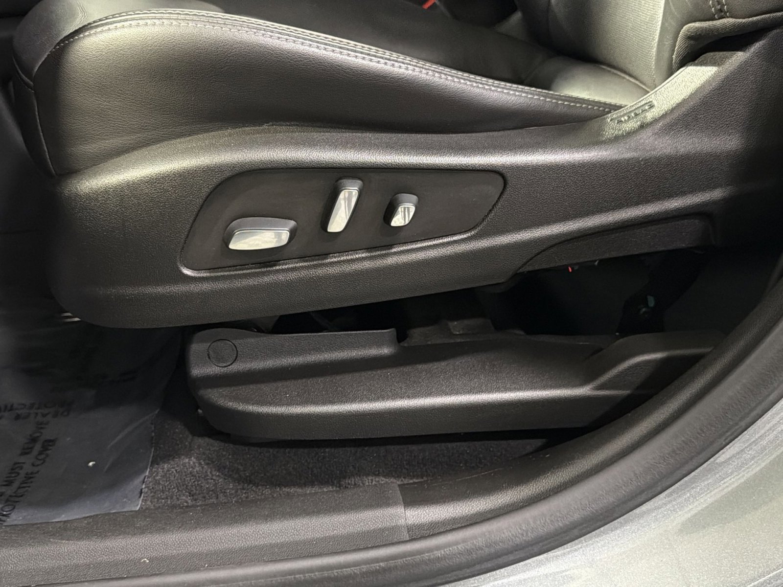 Used 2023 Cadillac XT6 Premium Luxury AWD/4WD image 33