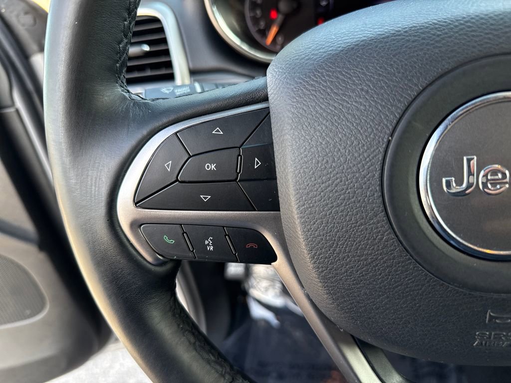 Used 2019 Jeep Grand Cherokee Limited w/ Luxury Group II image 16