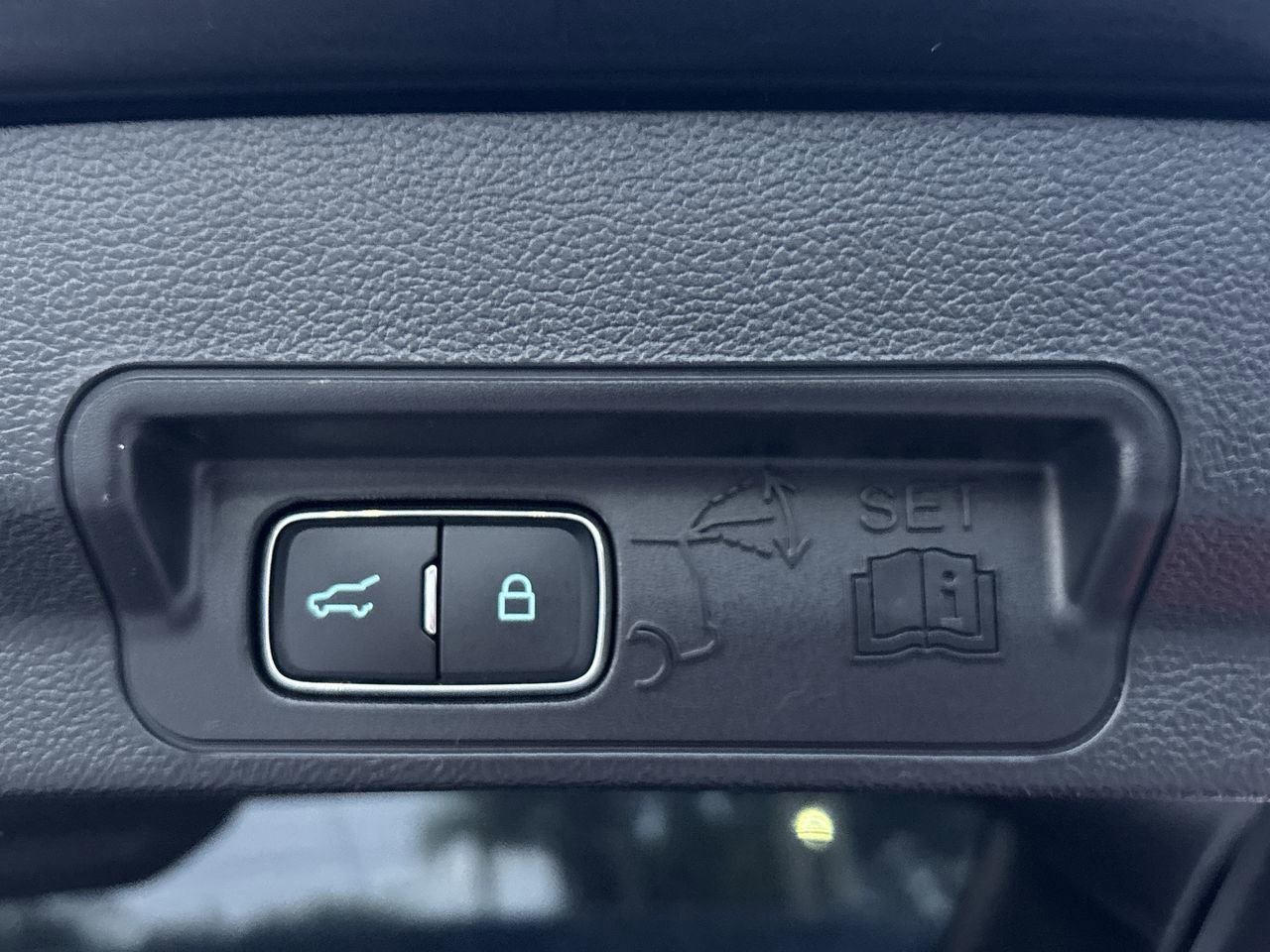 Certified 2021 Ford Explorer ST w/ Equipment Group 401A image 6