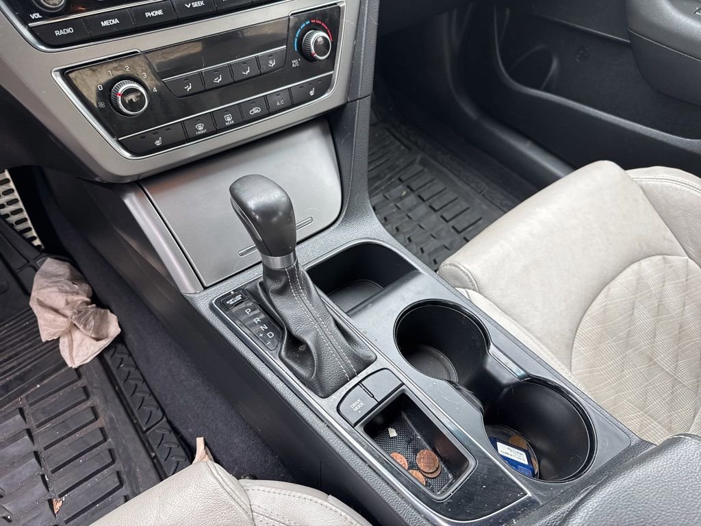 Used 2017 Hyundai Sonata Sport 2.0T image 10