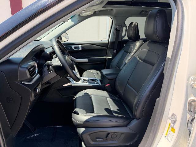 Certified 2023 Ford Explorer XLT w/ Equipment Group 202A AWD/4WD image 12