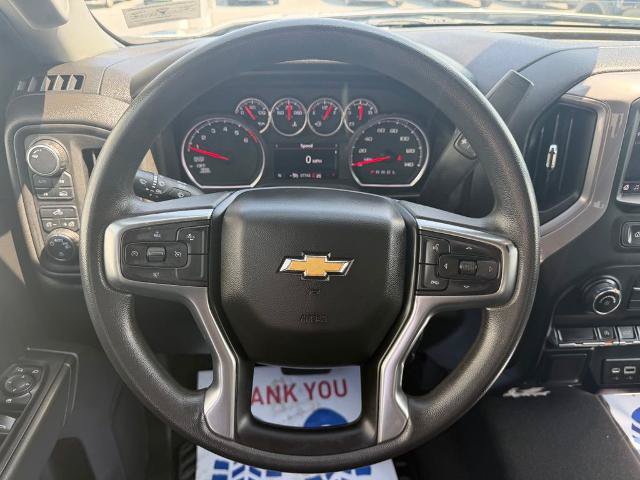 Used 2022 Chevrolet Silverado 1500 Custom w/ Safety Confidence Package AWD/4WD image 15