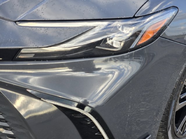 Used 2025 Toyota Camry XSE w/ Premium Package FWD image 8