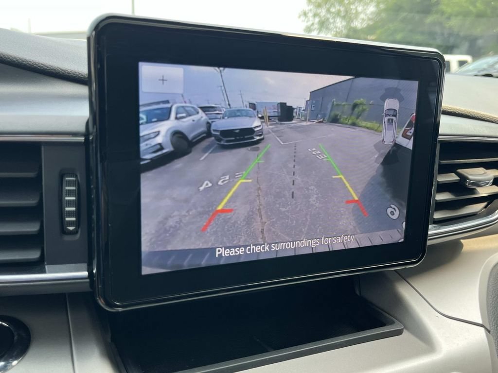 Certified 2024 Ford Explorer XLT w/ Equipment Group 202A AWD/4WD image 44