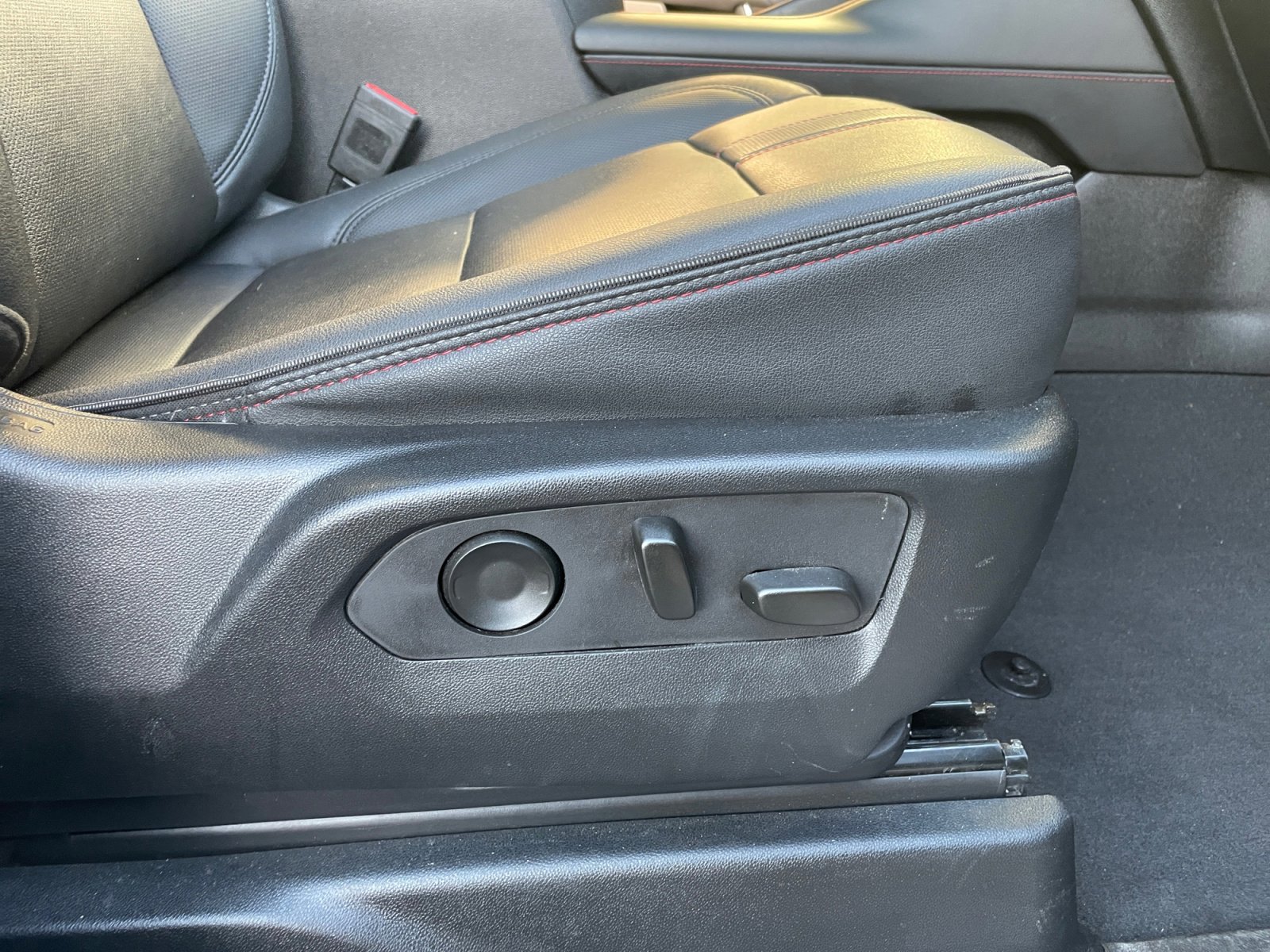 Used 2023 Chevrolet Tahoe RST w/ Max Trailering Package image 32