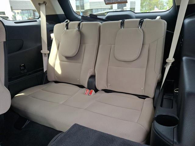 Certified 2022 Ford Explorer XLT w/ Class IV Trailer Tow Package image 11