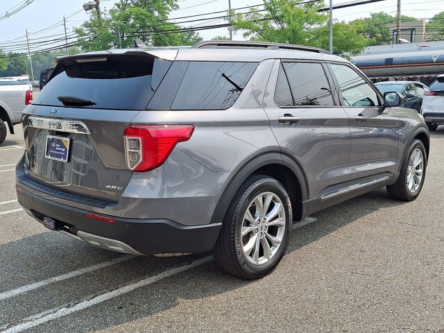 Certified 2023 Ford Explorer XLT w/ Equipment Group 202A AWD/4WD image 16