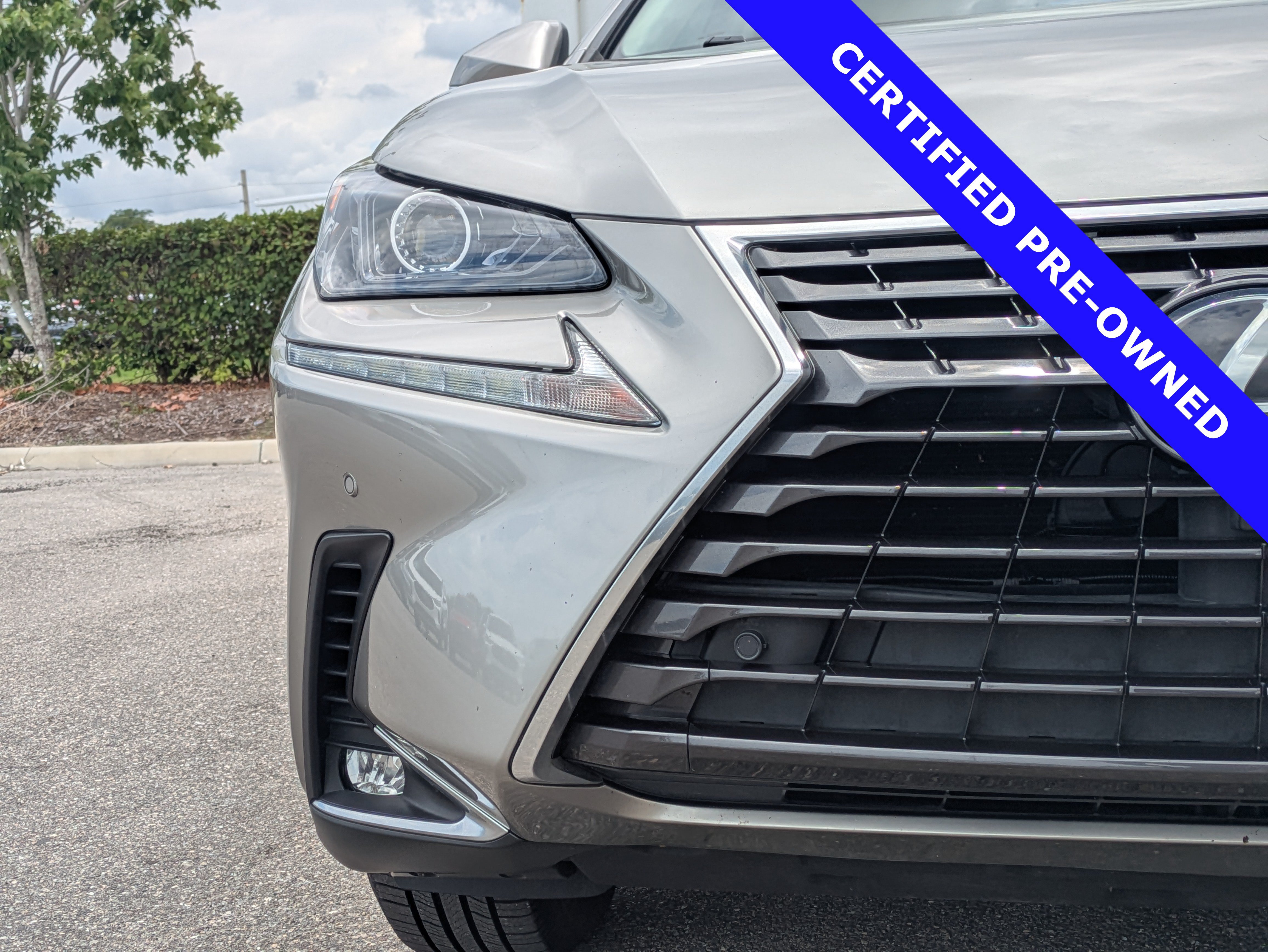 Used 2020 Lexus NX 300 FWD w/ Comfort Package image 9