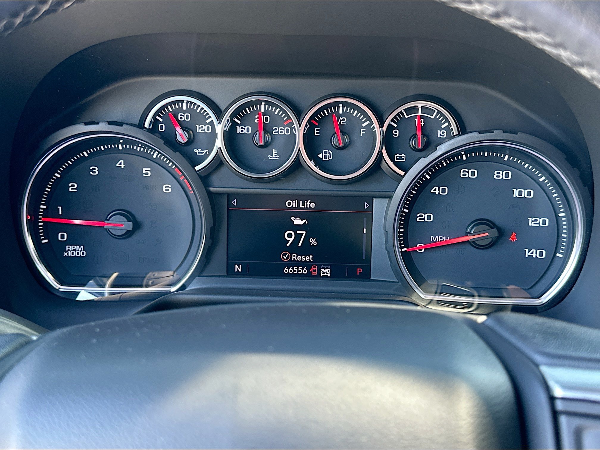 Used 2021 Chevrolet Tahoe Z71 AWD/4WD image 12